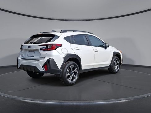 New 2026 Subaru Crosstrek 2.5i Premium w/ Convenience Package #2 AWD/4WD image 8
