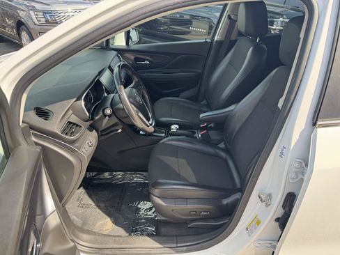 Used 2019 Buick Encore Preferred w/ Safety Package FWD image 13
