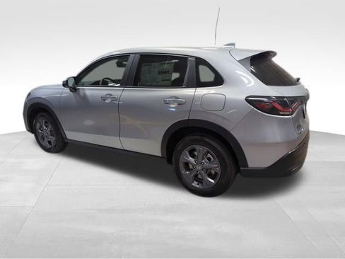 New 2026 Honda HR-V LX image 4