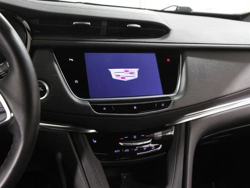 Used 2020 Cadillac XT5 Luxury image 9