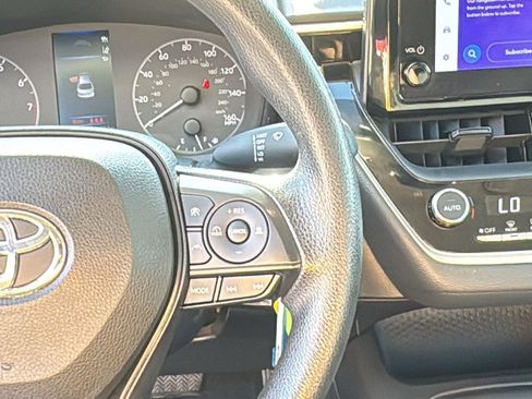 Used 2023 Toyota Corolla LE image 13