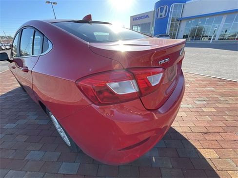 Used 2016 Chevrolet Cruze LT w/ Convenience Package image 17