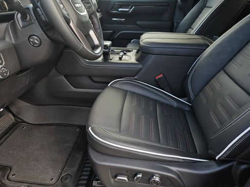 New 2026 GMC Sierra 1500 AT4X image 9