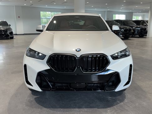 New 2027 BMW X6 xDrive40i w/ Climate Comfort Package AWD/4WD image 2