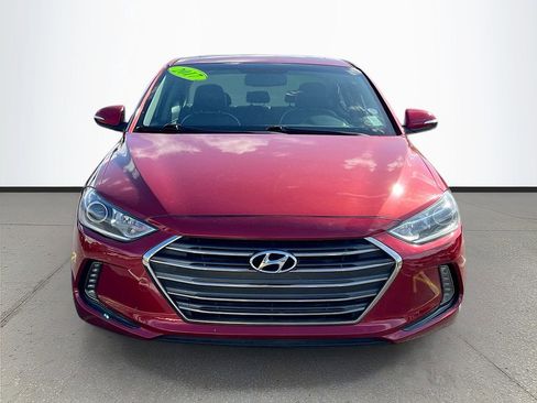 Used 2017 Hyundai Elantra Limited w/ Limited Tech Package 08 FWD image 2