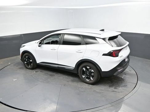 Used 2026 Kia Sportage LX FWD image 43