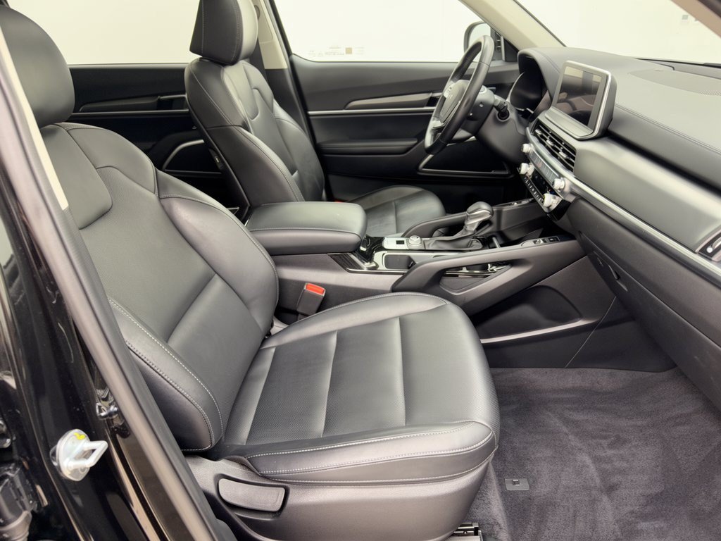 Used 2022 Kia Telluride S AWD/4WD image 30