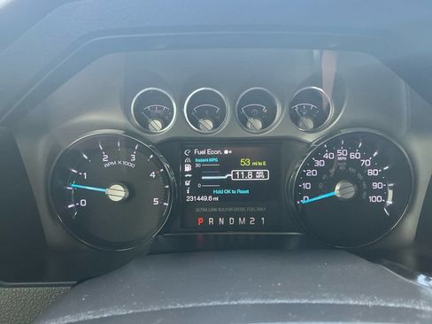 Used 2015 Ford F450 Lariat w/ Lariat Ultimate Package AWD/4WD image 19