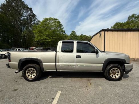 Used 2006 Chevrolet Silverado 1500 LT image 7