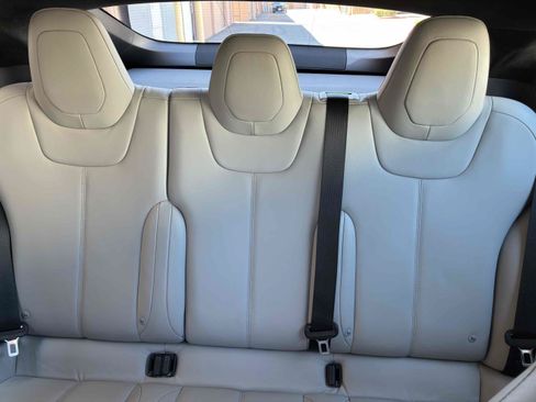 Used 2016 Tesla Model S 90D AWD/4WD image 49