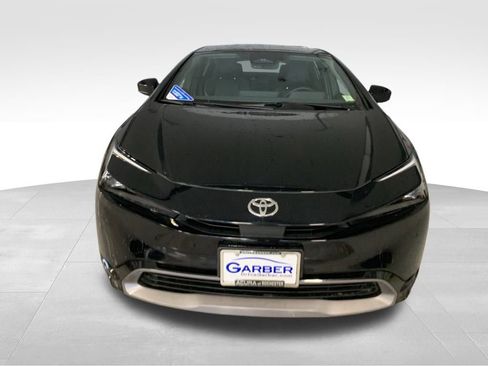 Used 2023 Toyota Prius XLE image 8