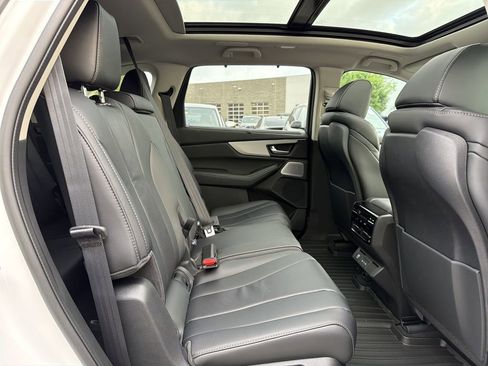 New 2026 Acura MDX w/ Technology Package FWD image 17