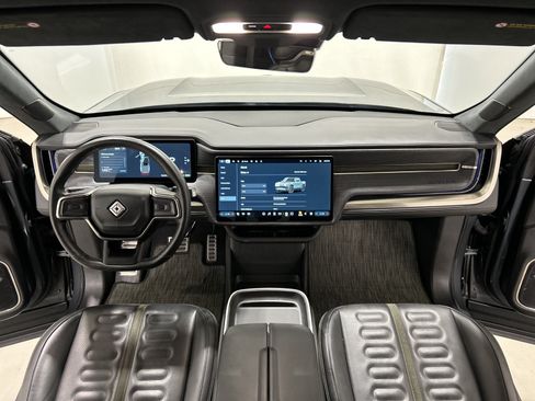 Used 2024 Rivian R1T Adventure AWD/4WD image 25