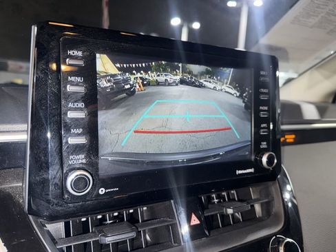 Used 2022 Toyota Corolla LE w/ Carpet Mat Package (TMS) image 12