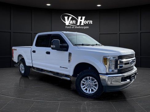 Used 2018 Ford F250 XLT image 1