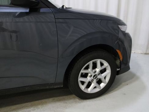 Used 2021 Kia Soul S FWD image 34