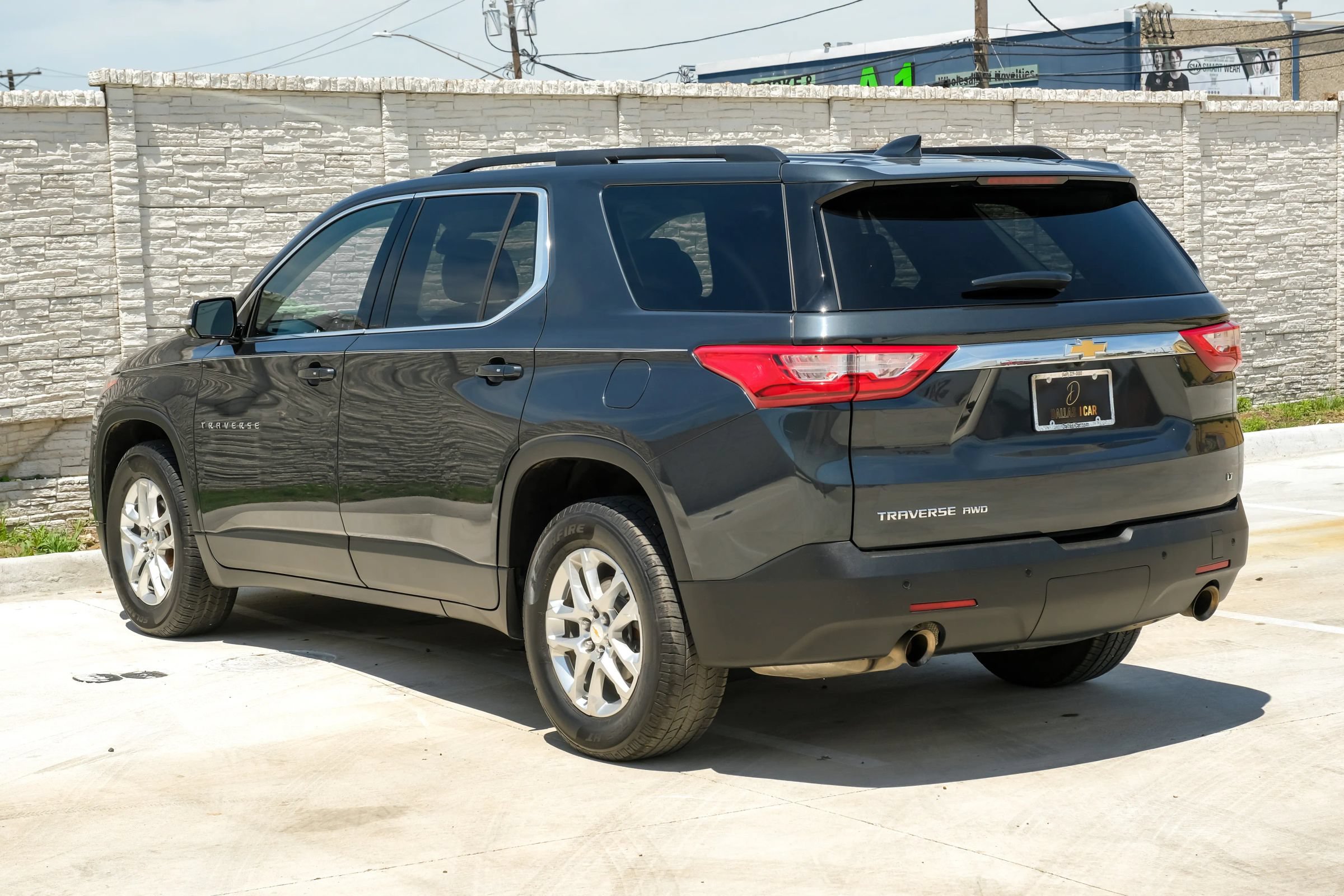 Used 2019 Chevrolet Traverse LT w/ LPO, Floor Liner Package AWD/4WD image 10