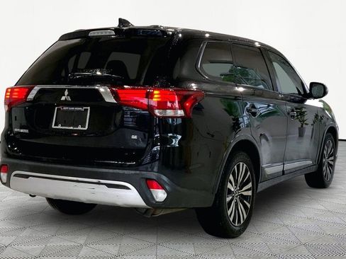 Used 2020 Mitsubishi Outlander SE FWD image 5