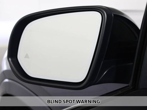 Used 2022 Mercedes-Benz GLS 450 4MATIC image 9