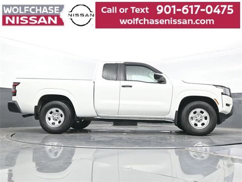 Used 2023 Nissan Frontier S image 25