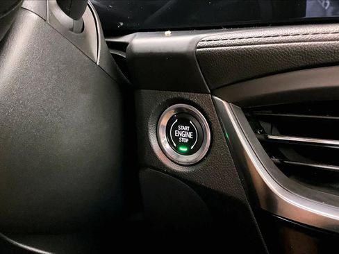 Certified 2024 Buick Encore GX Sport Touring w/ Experience Buick Package image 33