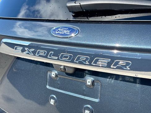 Certified 2023 Ford Explorer XLT w/ Equipment Group 202A AWD/4WD image 12