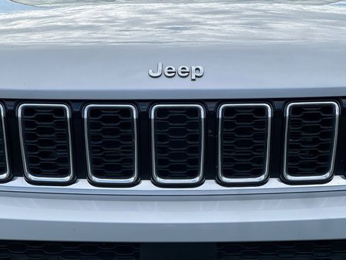 Used 2021 Jeep Grand Cherokee L Limited image 50