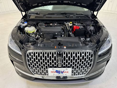 New 2026 Lincoln Corsair Premiere image 30