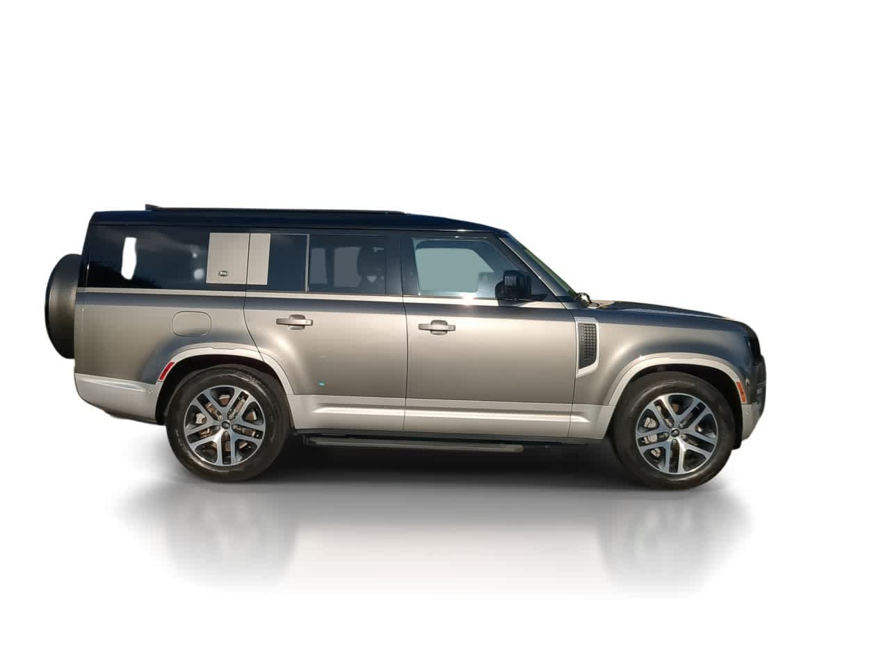 Used 2023 Land Rover Defender 130 S AWD/4WD image 9