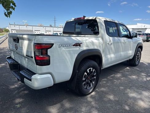 Certified 2024 Nissan Frontier PRO-4X w/ Pro Convenience Package AWD/4WD image 5