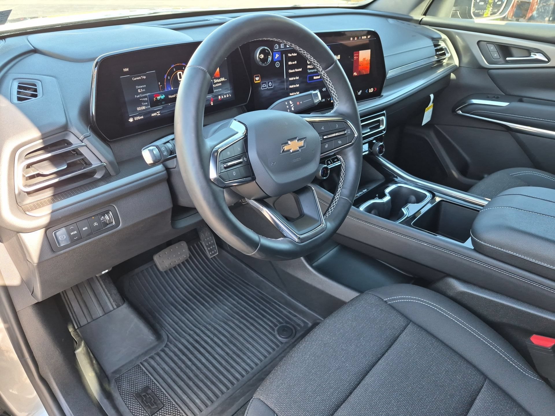 Certified 2026 Chevrolet Traverse LT w/ LPO, Floor Liner Package AWD/4WD image 10