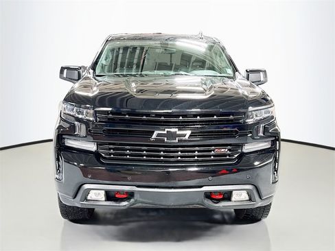 Used 2021 Chevrolet Silverado 1500 LT Trail Boss image 2
