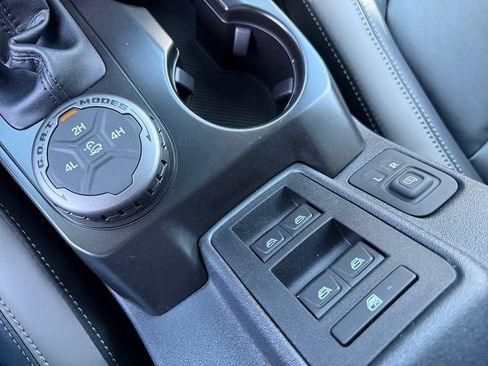 New 2026 Ford Bronco Outer Banks AWD/4WD image 22