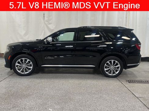 Certified 2022 Dodge Durango Citadel image 2