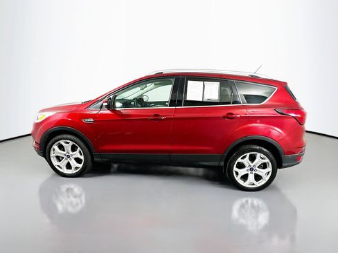 Used 2019 Ford Escape Titanium AWD/4WD image 4