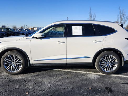 Used 2024 Acura MDX SH-AWD w/ Advance Package image 17