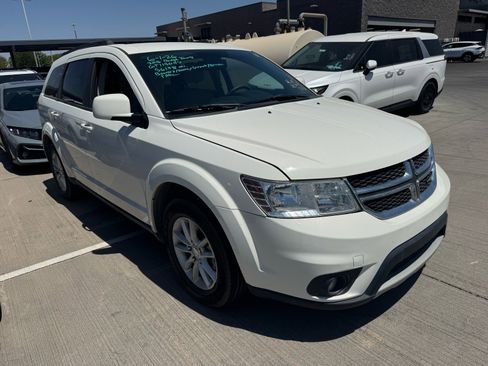 Used 2016 Dodge Journey SXT w/ Premium Group FWD image 5