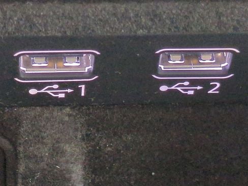 Used 2019 Audi Q8 Premium Plus w/ Premium Plus image 23