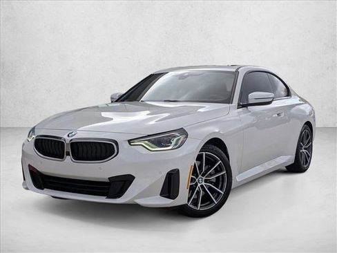 Certified 2025 BMW 230i Coupe w/ Premium Package image 1