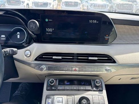 Used 2021 Hyundai Palisade Limited FWD image 8