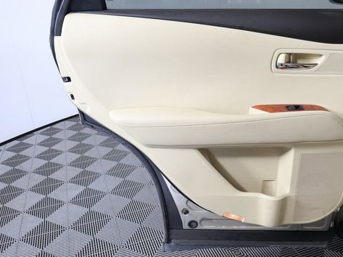 Used 2012 Lexus RX 350 FWD w/ Premium Pkg image 11