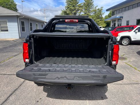 Used 2023 Chevrolet Colorado ZR2 w/ ZR2 Convenience Package III AWD/4WD image 25