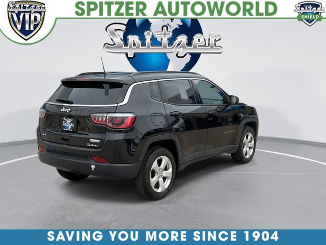 Used 2019 Jeep Compass Latitude w/ Popular Equipment Group AWD/4WD image 9
