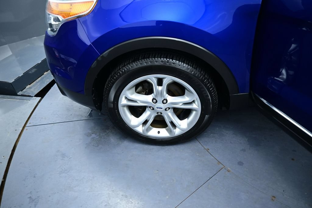Used 2013 Ford Explorer Limited AWD/4WD image 12