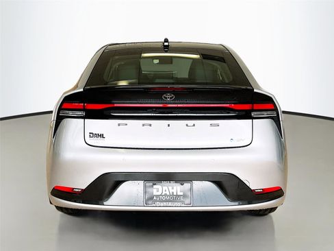 New 2026 Toyota Prius XLE image 4