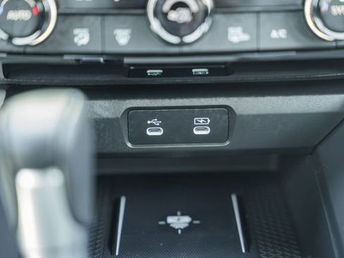 Used 2026 Honda Accord Touring image 25