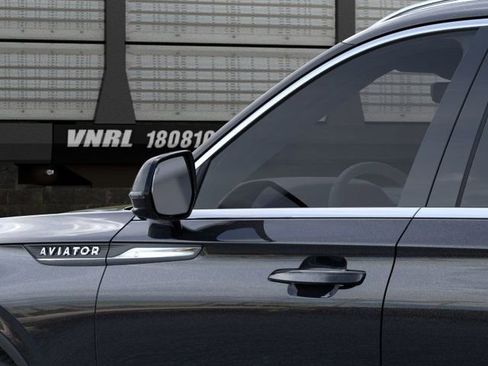 New 2026 Lincoln Aviator 2WD image 20