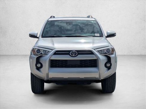 Used 2023 Toyota 4Runner SR5 Premium w/ Moonroof Package RWD image 2