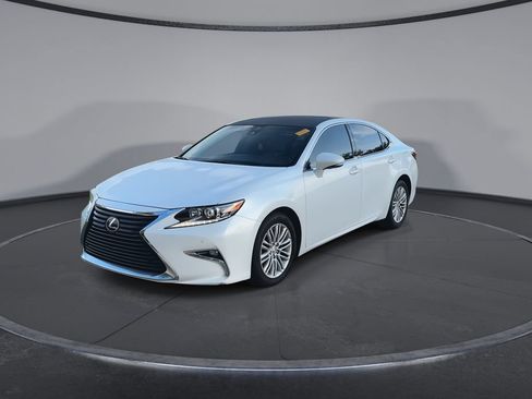 Used 2017 Lexus ES 350 w/ Premium Package FWD image 4
