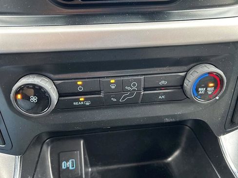 Used 2022 Ford F150 XLT w/ Bed Utility Package image 21